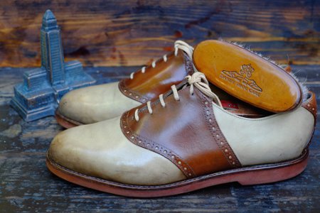Двухцветные мужские ботинки